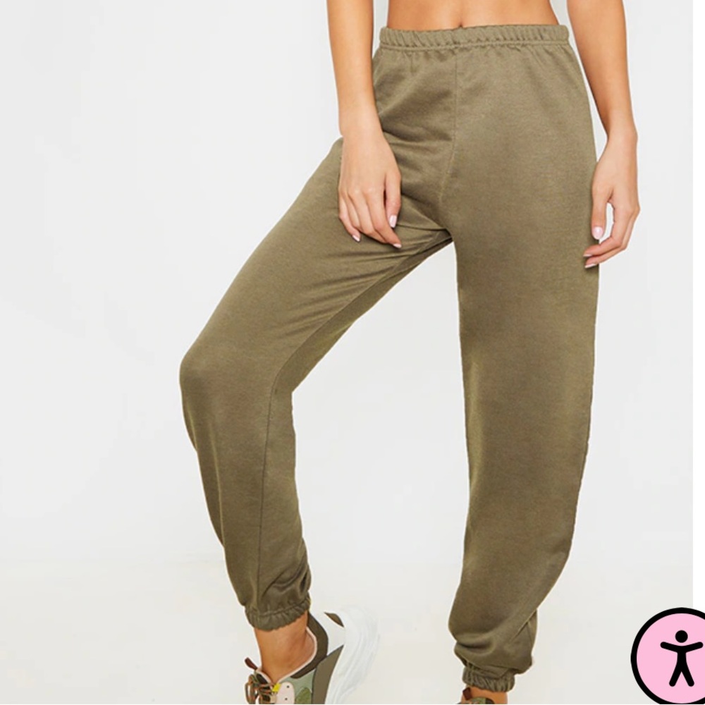 PrettyLittleThing Sweats